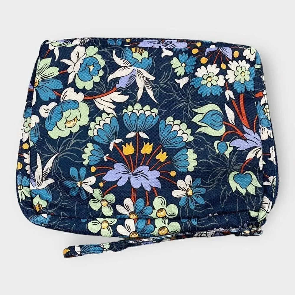 Vera Bradley Floral Bursts Lighten Up Wipes Pouch Blue Makeup Travel Bag New
